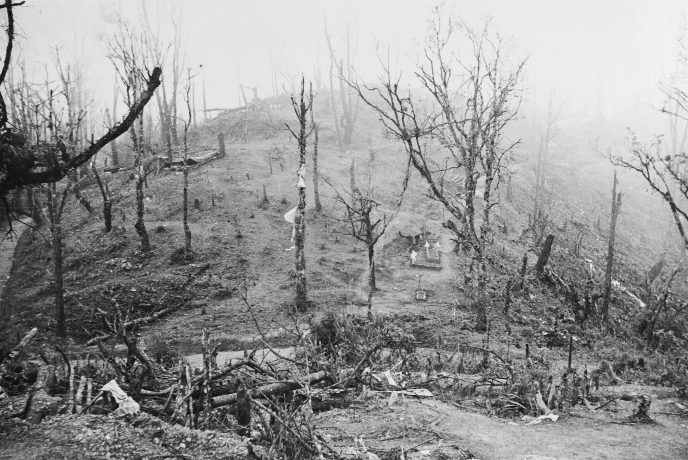 Annotated black and white photograph of the Garrison Hill battlefield at Kohima