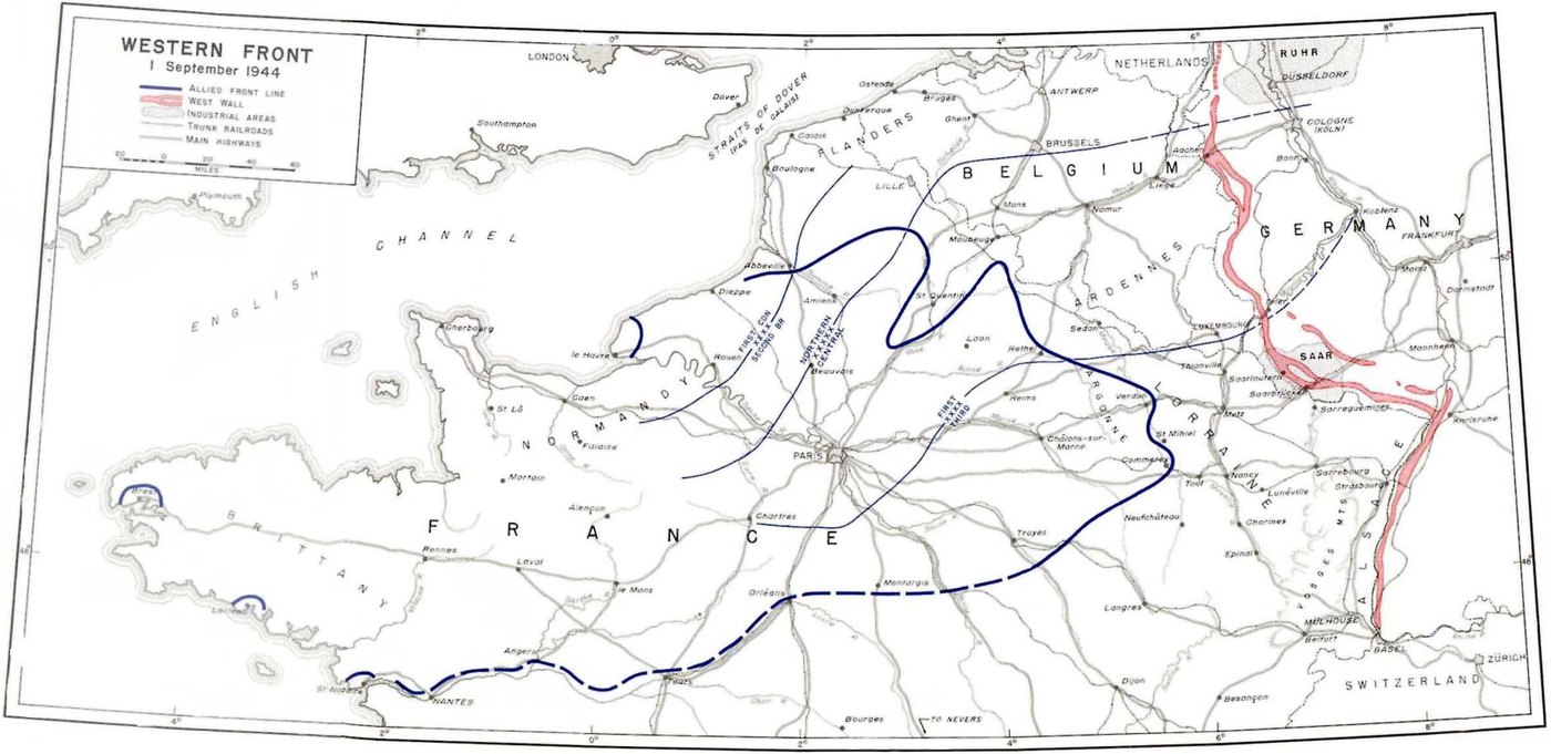 Mapa północnej Francji, Belgii i zachodnich Niemiec: gruba niebieska linia frontu aliantów biegnie od wybrzeża Belgii obok Paryża ku granicy szwajcarskiej, a niemiecki Wał Zachodni zaznaczono na czerwono wzdłuż granicy.